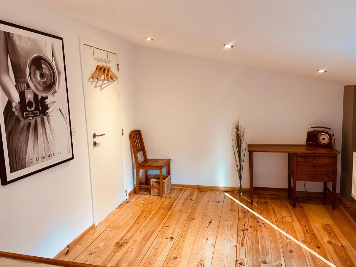 Jolie Maison Avec Jardin. Hoeilaart Bagian luar foto